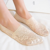 Anyfootwear 5 Pairs Women's Lace Flower Invisible Ankle Socks Size 5-9 Khaki Breathable Anti-Slip Non-Skid Low Cut Fashion Socks