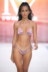 Linnea in Lavender Top