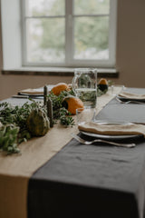 Linen tablecloth in Charcoal