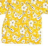 IN GEAR Mens Yellow Hawaiian Rayon Shirt M Floral Guitar Print Summer Casual