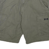 WRANGLER Mens Shorts Green Cargo XL W34 Relaxed Fit Cotton Blend