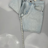 Levis Denim Shorts - 28W 8L Light Wash Cotton