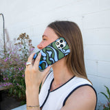 Black Curve and Flow iPhone 14 Plus Case