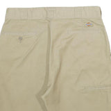 DICKIES Mens Shorts Beige Casual Regular M W33 Lightweight Polyester Blend