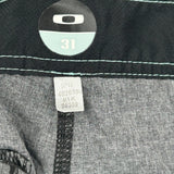 Oakley Sport Shorts - 31″ Waist Green Polyester