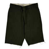 Dickies Shorts - 32W 11L Black Cotton Blend