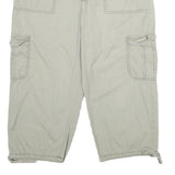 ST JOHN'S BAY Womens Beige Cotton Blend Cargo Shorts UK 14 W34 Casual Relaxed
