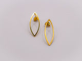 Golden Leaf Elegance Earrings – Elegant Gold Leaf Drop Jewelry
