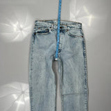 501 Levis Jeans - 30W 35L Light Wash Denim