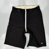 Dickies Shorts - 34W 11L Black Cotton Blend
