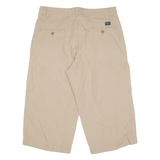 DOCKERS Mens Pedal Pushers Shorts Beige M W34