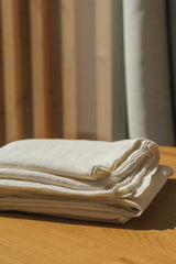 Linen sheets set in White