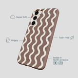 Chocolate Brown Latte Waves Samsung Galaxy S23+(Plus) Case