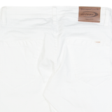 DRIVER Mens Chino Shorts White M W31