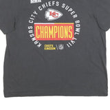 NIKE Mens Black Kansas City Chiefs Super Bowl LVII Champions T-Shirt XL Short