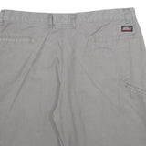 DICKIES Mens Grey Casual Shorts XL W38 Workwear Polyester Blend Comfort