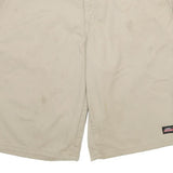 DICKIES Mens Shorts Beige Casual L W34 Polyester Blend Workwear