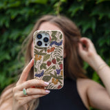 Seashell Fall Berries iPhone 17 Case