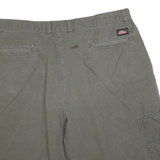 DICKIES Mens Shorts Green XL W38 Casual Cotton Blend Plain Cargo Workwear