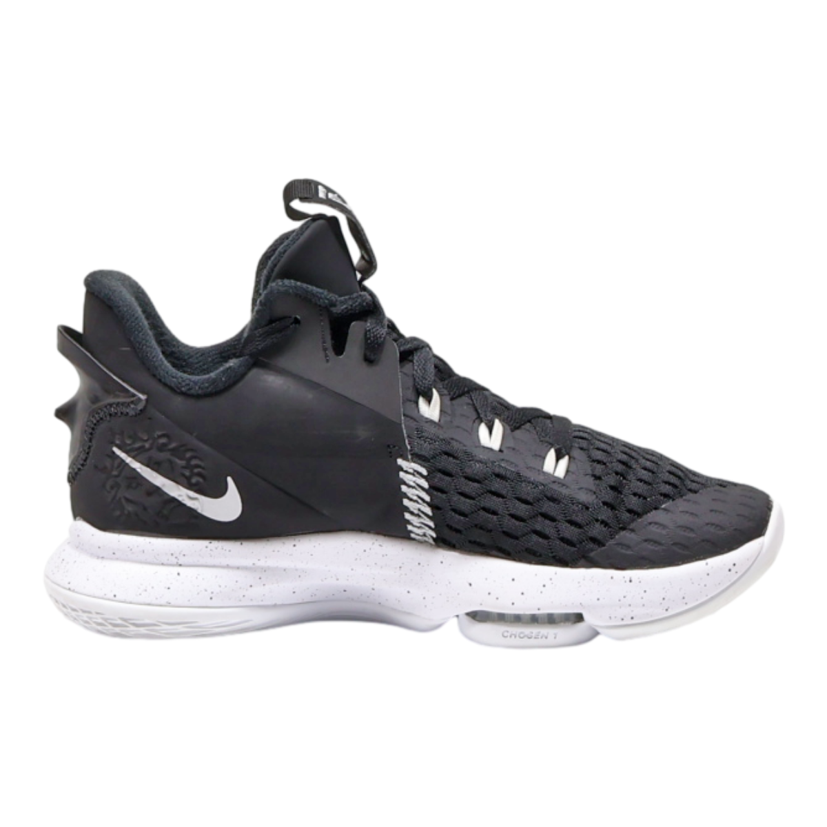 Nike Lebron offers Witness V Black Sneakers Men's 9.5