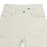 GARRY JEANS Mens Shorts Cream Casual L W33 Cotton Comfortable Fit