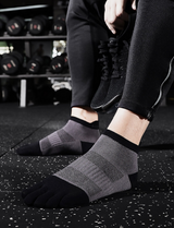 Anyfootwear 5 Pairs One Size 36-42 Gray Men's Cotton Five Toe Socks Breathable Sports Socks Sweat Absorbent Anti-Friction Short Tube Socks