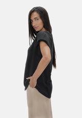 Muscat - Bold Shoulder Tee - Black Sand