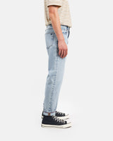 Relaxed tapered fit jeans in organic light vintage