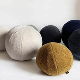Ball Pillow SPHERE by Respirit
