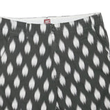 LEVI'S Mens Shorts Black & White XL W35 Patterned Cotton Blend Casual Chino