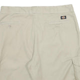 DICKIES Mens Shorts Beige Cargo XL W40 Workwear Comfort Durable
