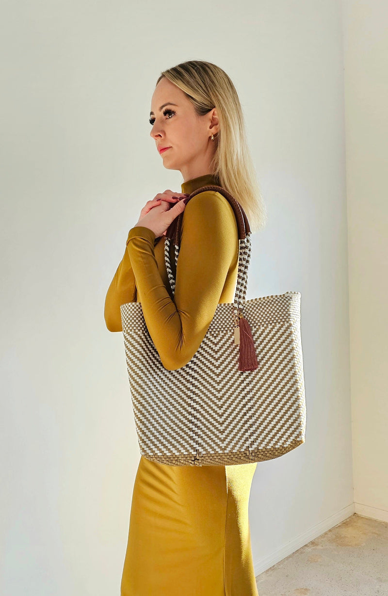 Ivory Luxe Resort Tote Bag