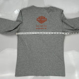 Museum Milwaukee Wi Harley Davidson Spellout Long Sleeve T-Shirt - Small Gray Cotton
