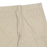 DICKIES Mens Shorts Beige Casual XL W40 Cotton Blend Regular Fit Workwear