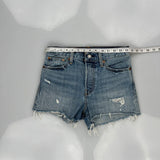Levis Denim Shorts - 28W UK 8 Light Wash Denim