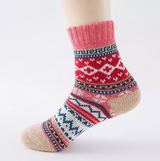 Anyfootwear 5 Pairs Size 5-9 Women Thick Warm Wool Cotton Socks Red National Wind Flower Design Casual Winter Cozy Crew Socks Fashion Foot Accessories
