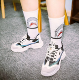 Anyfootwear 5 Pairs Unisex Shark Print Sports Socks Size 4-9 White Long Cotton Knitted Breathable Hip-Hop Skateboard Casual Fashion Socks