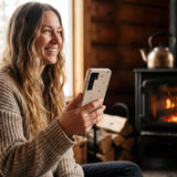 London Fog Solar Sparkle Samsung Galaxy S25 Case - Lifestyle photo showing phone case in use