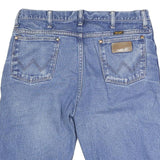 WRANGLER Mens Denim Blue Cotton Casual Shorts M W34 Relaxed Fit Stylish