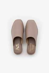 Flat Wadden Taupe