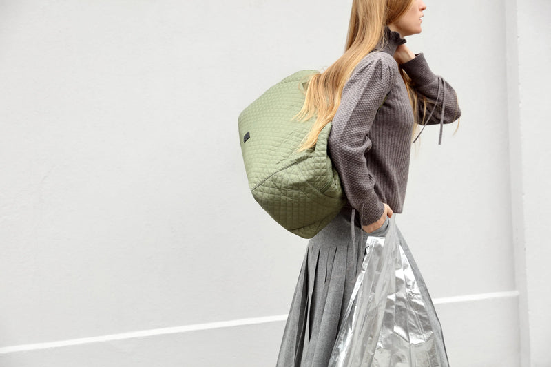 ELLA WEEKENDER | Olive