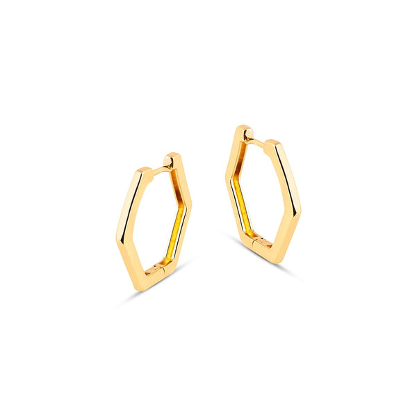 Everyday styling just got easier with our head-turning hexagonal hoop earrings.