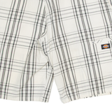 DICKIES Mens Workwear Shorts White Check XL W38