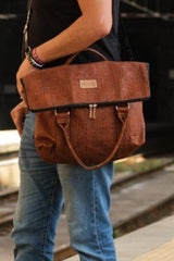 Versa Cork Messenger bag - Versa croco