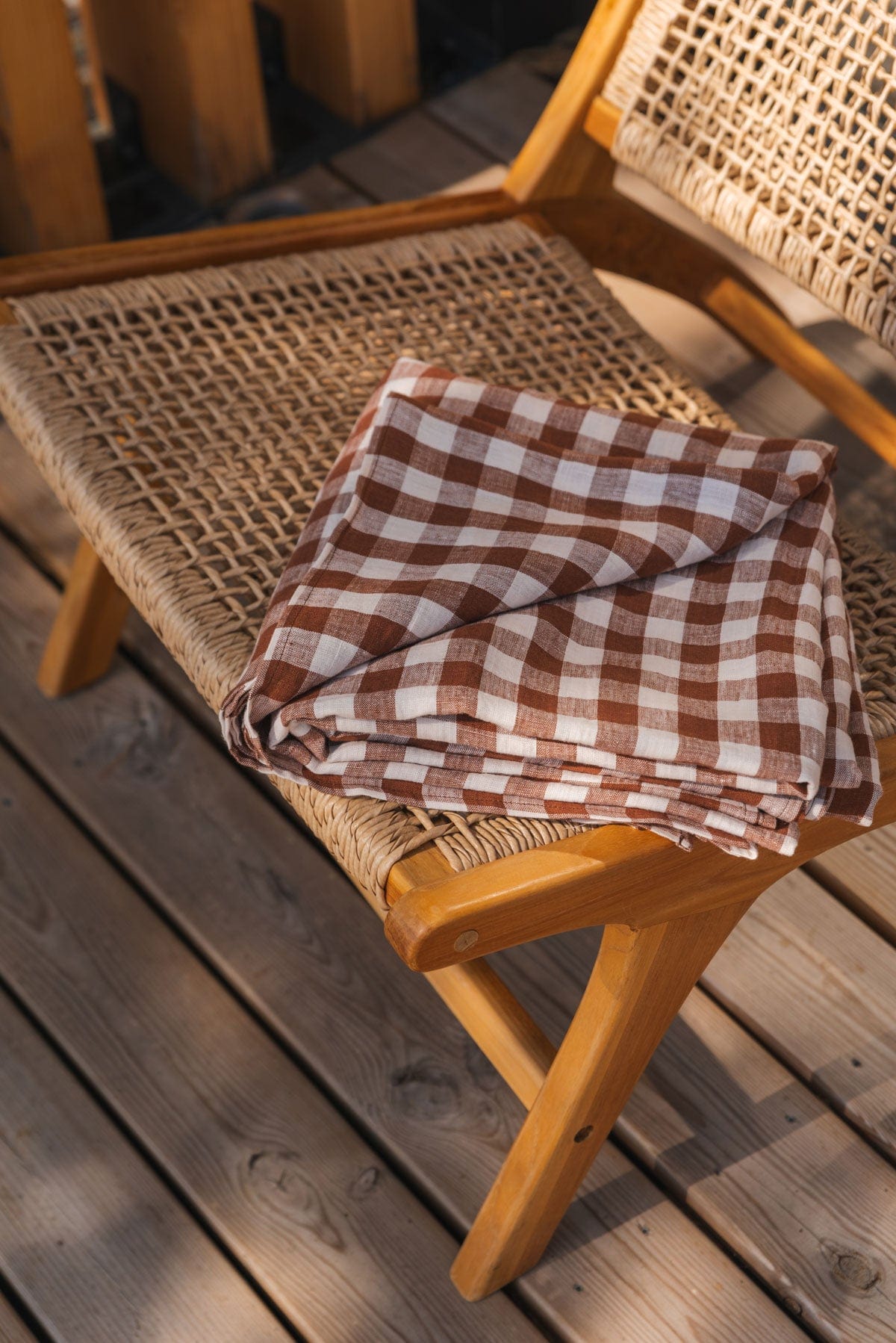 Linen flat sheet in Mocha Gingham