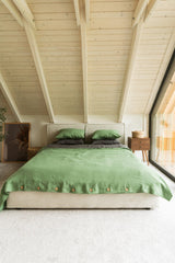 Linen duvet cover in Matcha Green