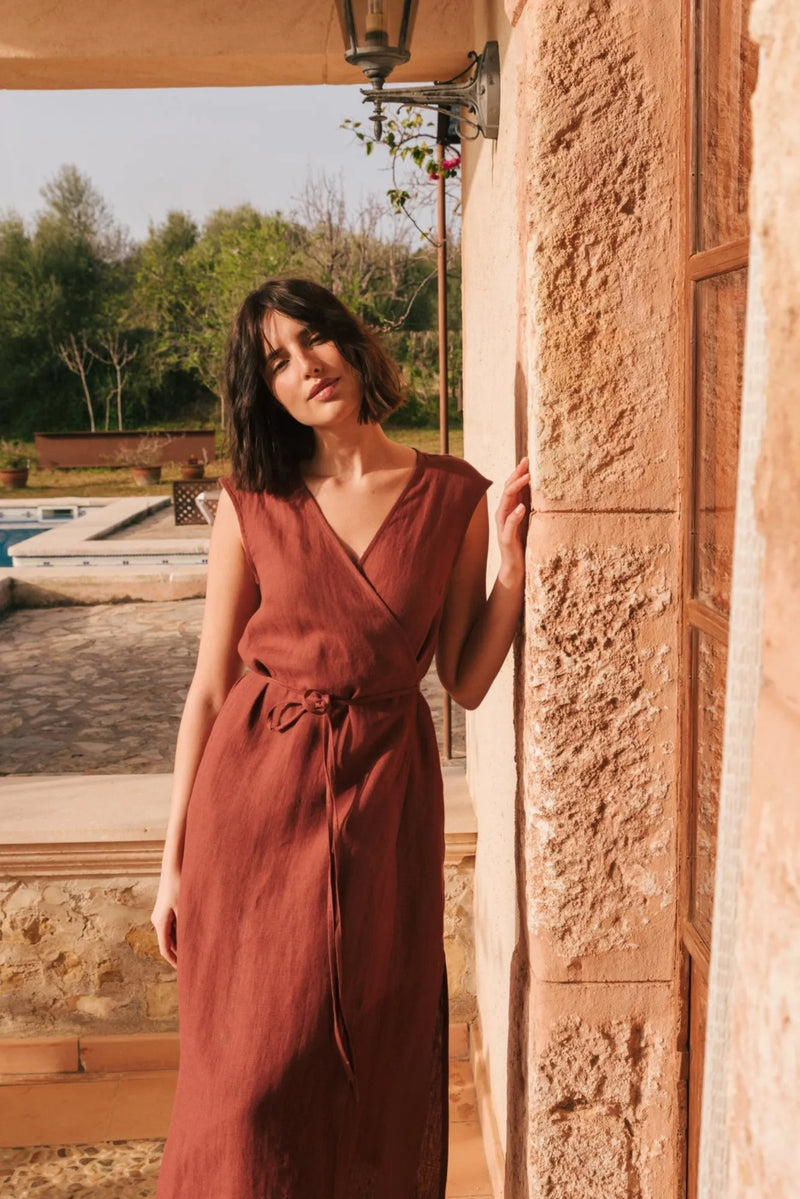 Aurora mid-length linen dress