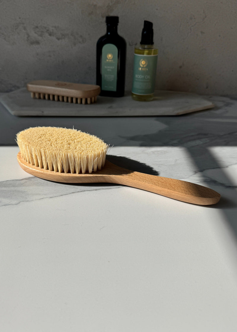 Heales Apothecary Dry Brush