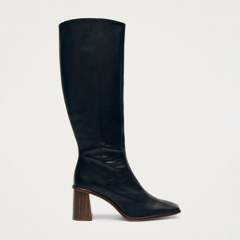 East Black Leather Boots