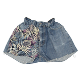 LEVI'S Cut Off 527 Womens Denim Shorts Blue Floral S W25